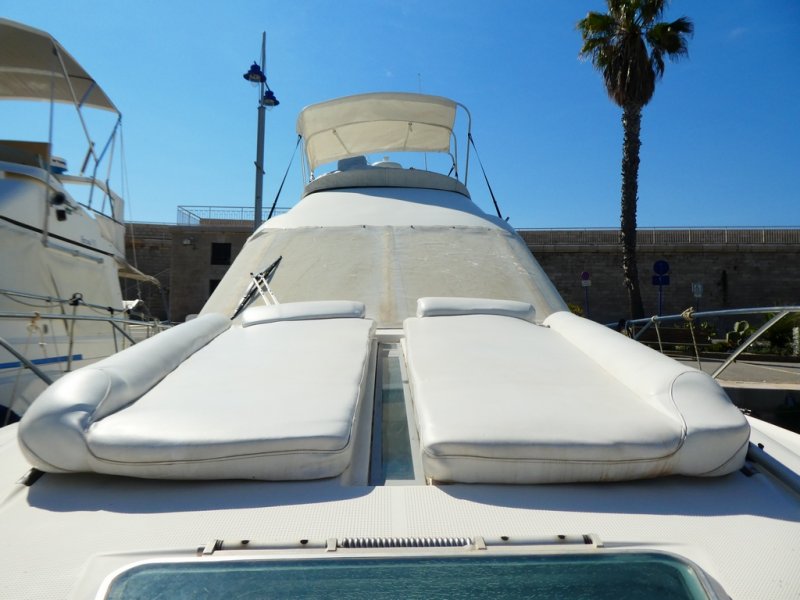 slider 7 Beneteau Flyer F1